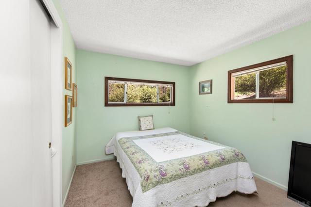 305 Los Huecos, Mount Laguna CA: https://media.crmls.org/mediaz/1f4125a6-c8de-44ba-b8ad-524199c6aeab.jpg