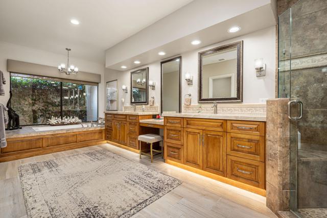 55197 Southern, La Quinta CA: https://media.crmls.org/mediaz/1f4139f3-a7dd-4f98-a9cc-7240480d73e1.jpg
