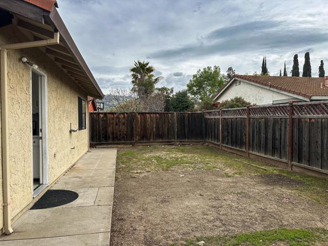 2886 Damico Drive, San Jose CA: https://media.crmls.org/mediaz/1f4177b1-1c2a-47bf-9a3d-db4a1b1ae7e2.jpg