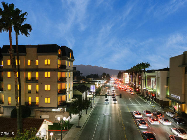 Detail Gallery Image 16 of 46 For 124 W Colorado St #404,  Glendale,  CA 91204 - 2 Beds | 2 Baths