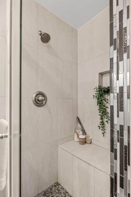 710 5th Ave, Redwood City CA: https://media.crmls.org/mediaz/1f45e851-5f2f-45ad-af5a-14490883e6bb.jpg