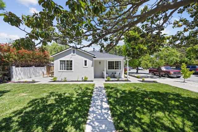 3541 Page Street, Redwood City CA: https://media.crmls.org/mediaz/1f4656d3-4bb7-4a88-a2be-0072849037b6.jpg