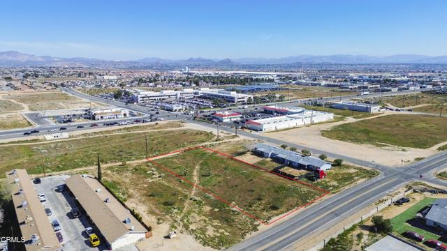 16670 Sequoia Street, Hesperia CA: https://media.crmls.org/mediaz/1f4662d5-7ab7-48da-a6c6-affdefb649ee.jpg