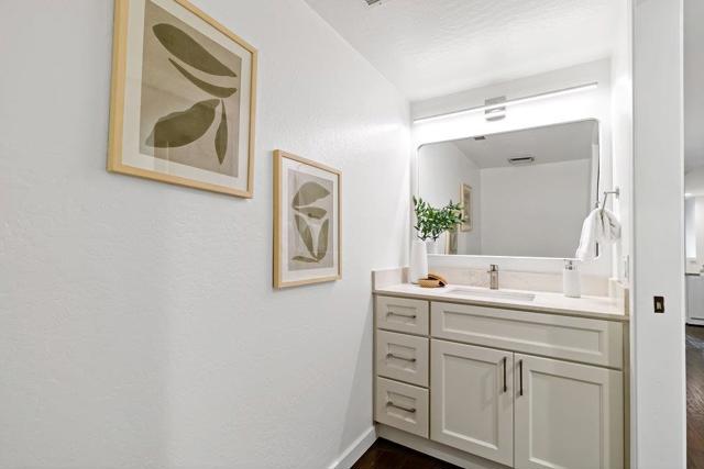 502 W Sunnyoaks Avenue, Campbell CA: https://media.crmls.org/mediaz/1f469ae0-cbfe-4d23-9351-77d4b94fa4e8.jpg