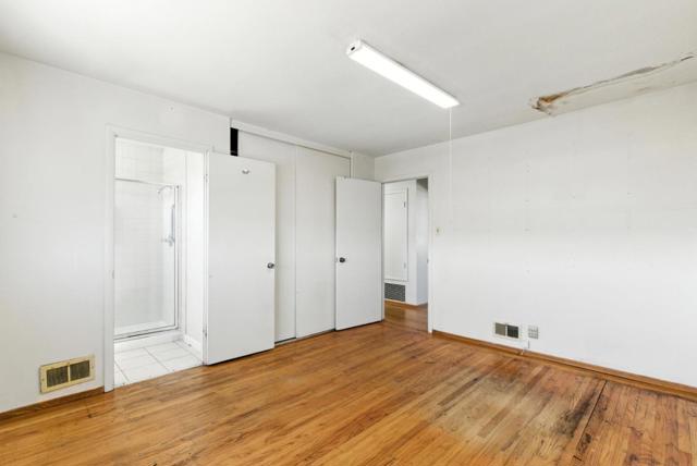 541 Diamond Avenue, South San Francisco CA: https://media.crmls.org/mediaz/1f46f9f6-40c3-4edd-8363-11a247d97fa2.jpg