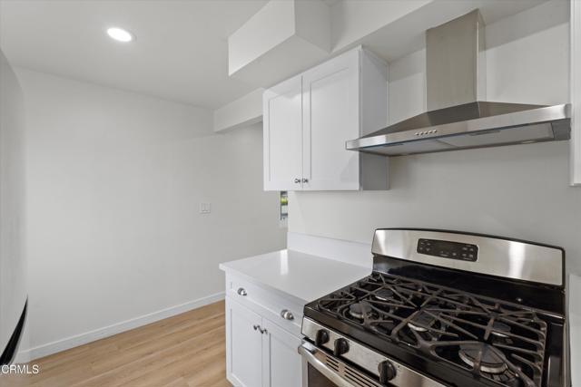 624 Silver Lake Boulevard, Los Angeles CA: https://media.crmls.org/mediaz/1f478954-d7d2-4be9-ba87-dc7c1141dbdf.jpg