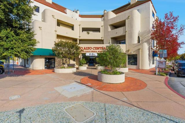 153 California Avenue, Palo Alto CA: https://media.crmls.org/mediaz/1f47c3af-3094-4dd8-ac86-67c944ad8be8.jpg