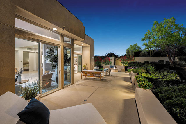 245 Kiva Court, Palm Desert, CA 92260