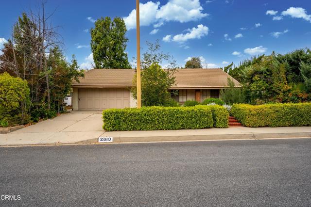 2813 E Appalachian Court, Westlake Village CA: https://media.crmls.org/mediaz/1f4bee73-3a0f-4b2d-a417-df8c23e86893.jpg