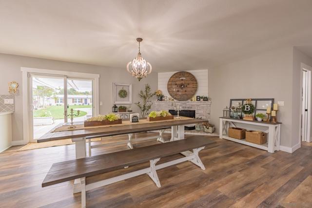 24550 Adams Ave, Murrieta CA: https://media.crmls.org/mediaz/1f4c2c5c-81f4-43b2-9651-527e21583c66.jpg