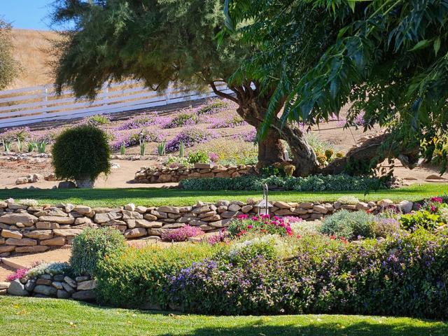 54800 Lonoak Road, King City CA: https://media.crmls.org/mediaz/1f4cfdb2-af25-4495-9cc1-e7de0f4e0a38.jpg