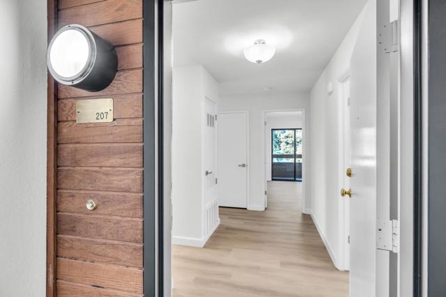 815 Sea Spray Lane, Foster City CA: https://media.crmls.org/mediaz/1f4d1b60-ba75-48f5-9150-ab35fc25b944.jpg