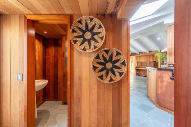 9 STORY ROAD, Carmel Valley CA: https://media.crmls.org/mediaz/1f4e694c-5d02-48ae-ba16-1522ff439313.jpg