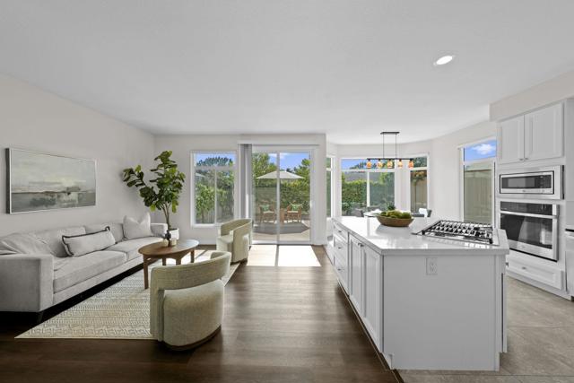 12372 Mona Lisa St, San Diego CA: https://media.crmls.org/mediaz/1f4e76ce-0374-43ed-a260-ef99e8099fd2.jpg