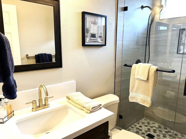 Detail Gallery Image 14 of 33 For 3589 Nina St, Oceanside,  CA 92056 - 2 Beds | 1 Baths