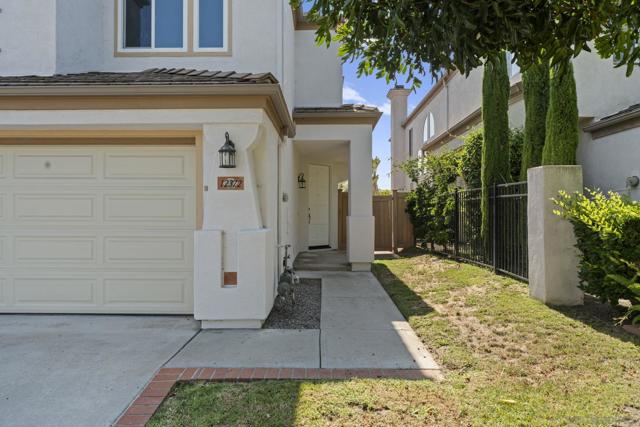12372 Mona Lisa St, San Diego CA: https://media.crmls.org/mediaz/1f4f4d1a-94ba-4d48-8367-8c9ec4cdee82.jpg