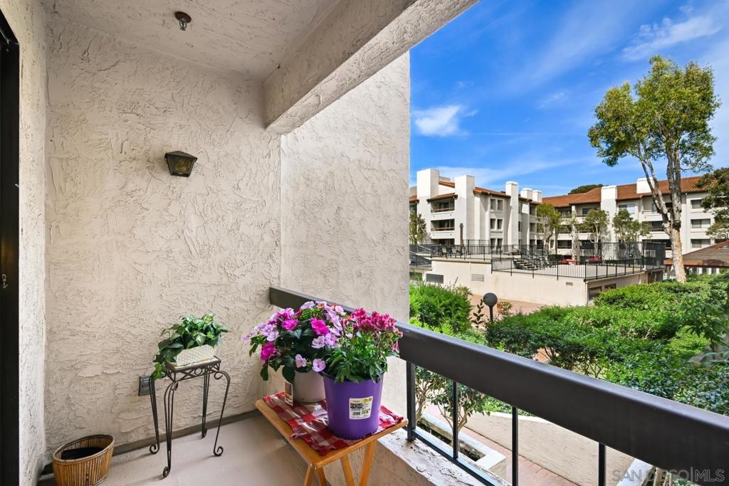 5605 Friars Rd. - photo 2