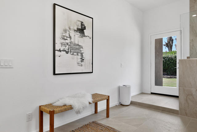 81961 Contento Street, La Quinta CA: https://media.crmls.org/mediaz/1f50ea61-4e1e-4114-a843-4a8470951185.jpg