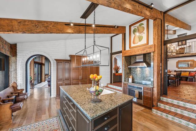 32423 Womsi Rd, Pauma Valley CA: https://media.crmls.org/mediaz/1f514805-1167-4670-8c09-ee10d1792c5b.jpg