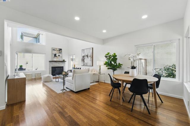 35864 Killorglin Cmn, Fremont CA: https://media.crmls.org/mediaz/1f51e2a7-5bf7-419c-8a91-6c103e78f77a.jpg
