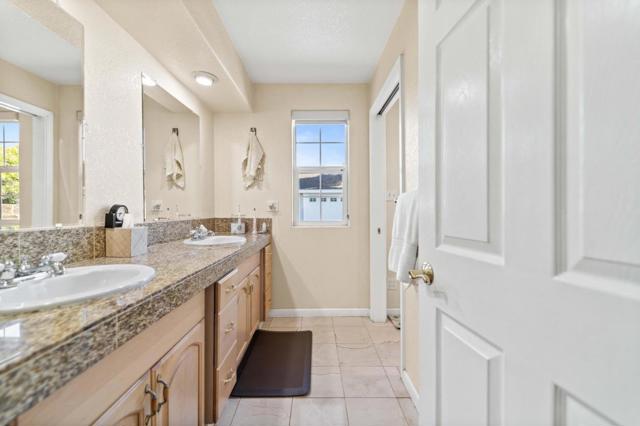 16973 Roberts Road, Los Gatos CA: https://media.crmls.org/mediaz/1f52dc01-ecac-4245-b213-9c0ce69618d5.jpg