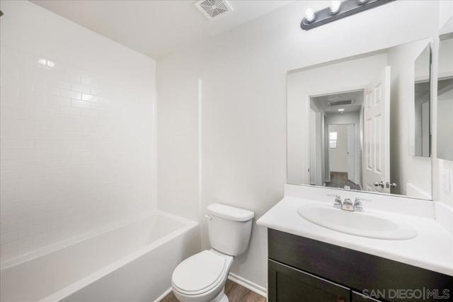 33129 Big Range Dr, Winchester CA: https://media.crmls.org/mediaz/1f53222c-42d0-4032-8df8-541fc0185e88.jpg