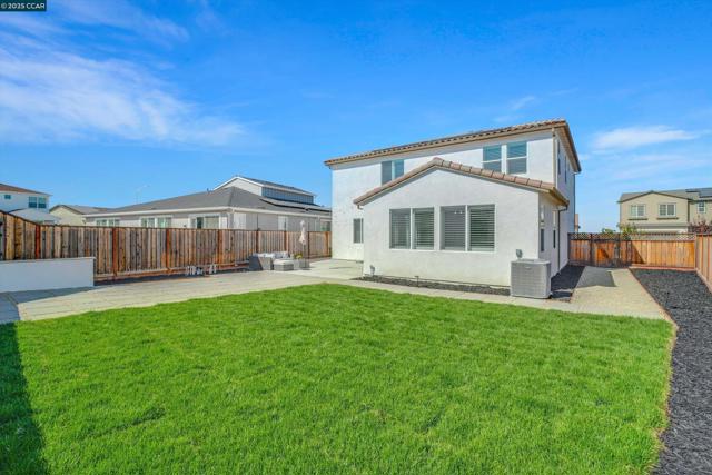 5498 Monte Vista Way, Antioch CA: https://media.crmls.org/mediaz/1f53d191-2784-4e41-bc67-693c96b97ff9.jpg