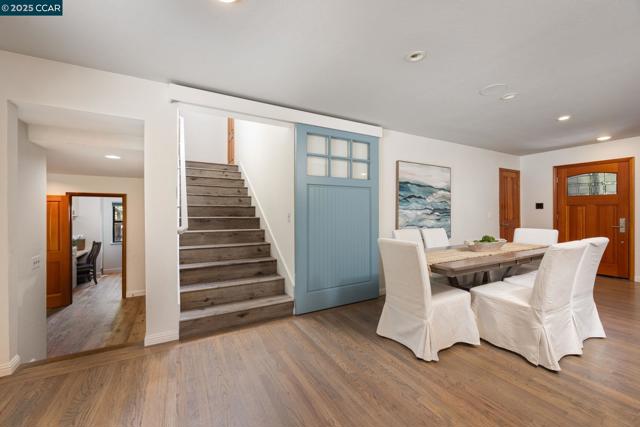 1834 Ivanhoe Ave, Lafayette CA: https://media.crmls.org/mediaz/1f540eeb-cdec-4bb6-90cb-5ead8d0000f1.jpg