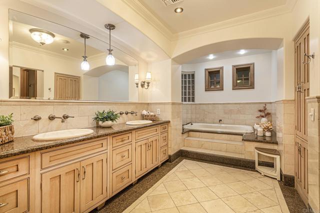 Detail Gallery Image 61 of 65 For 120 C Ave #303,  Coronado,  CA 92118 - 2 Beds | 2 Baths