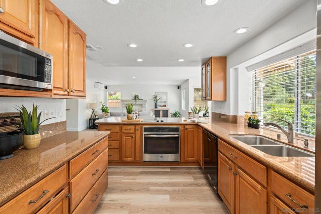 Image 27 of 65 For 12753 Aspen Ct