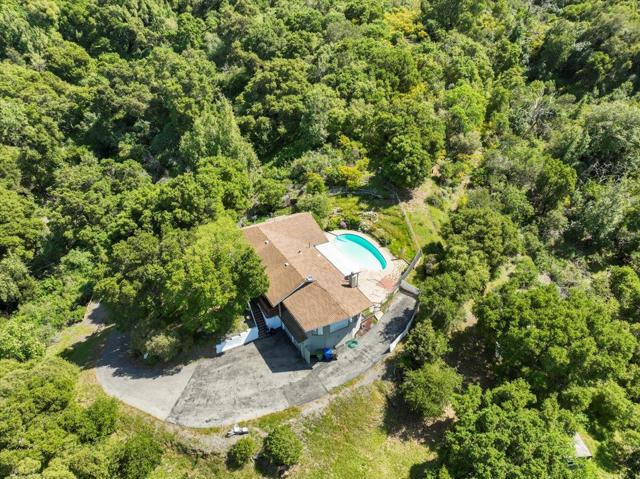 16870 Quarry Road, Los Gatos CA: https://media.crmls.org/mediaz/1f566c52-7d76-41ca-8f7b-6d8b7d5f8c91.jpg