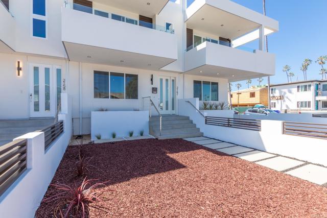 Detail Gallery Image 13 of 54 For 2162 Abbott St, San Diego,  CA 92107 - 2 Beds | 2/1 Baths