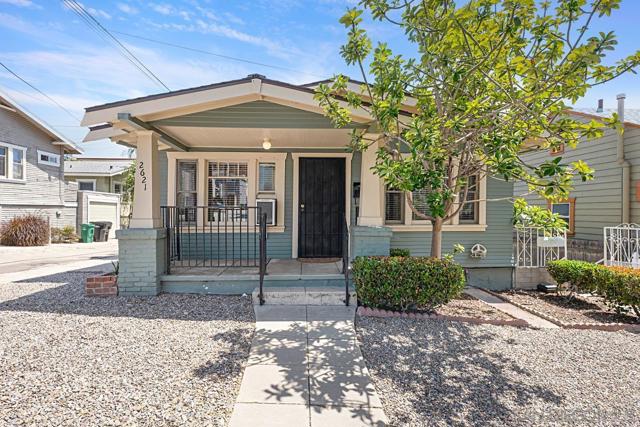 2619 21 Lincoln Ave, San Diego CA: https://media.crmls.org/mediaz/1f591fc6-442f-4143-a795-0715c83ee99d.jpg
