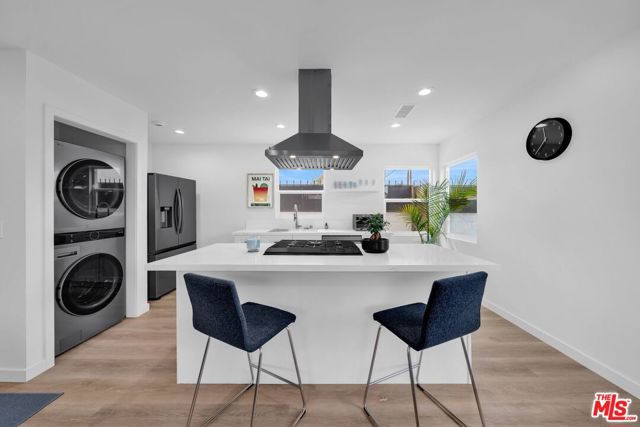 9611 S Vermont Avenue, Los Angeles CA: https://media.crmls.org/mediaz/1f59a19f-4d8f-457b-a476-62b912846494.jpg