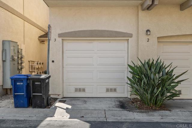 1468 Levant Lane, Chula Vista CA: https://media.crmls.org/mediaz/1f5adff0-c9d9-46d8-8915-f24cf90acd98.jpg