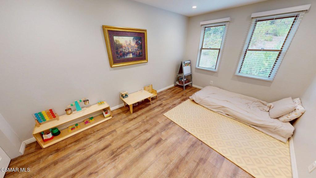 MLS #225003775 img 21