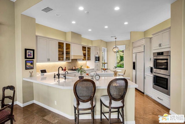 76434 Via Uzzano, Indian Wells CA: https://media.crmls.org/mediaz/1f5d05ff-325f-4d74-ac08-1f5a9205fbae.jpg