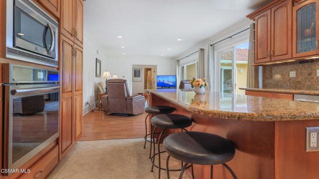 876 Emerson Street, Thousand Oaks CA: https://media.crmls.org/mediaz/1f5e0553-8a67-4554-ad3b-84fa1eddfa8d.jpg
