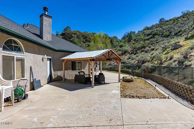 Detail Gallery Image 56 of 69 For 26050 Cumberland Rd, Tehachapi,  CA 93561 - 4 Beds | 3 Baths