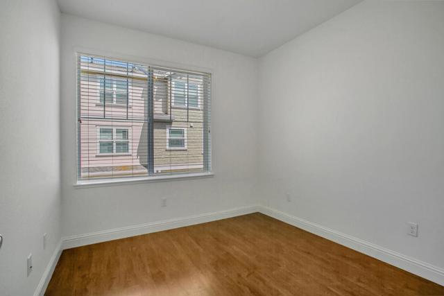 18547 Poppy Jasper Lane, Morgan Hill CA: https://media.crmls.org/mediaz/1f5f0aae-b743-41a3-811c-35d87cb65aa1.jpg