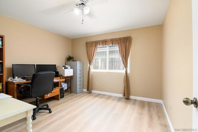 9919 Sorrel Ave, Lakeside CA: https://media.crmls.org/mediaz/1f61283d-cd8e-40f8-b2d1-a2d45deddfce.jpg