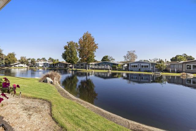 Detail Gallery Image 3 of 57 For 276 N El Camino Real #172,  Oceanside,  CA 92058 - 2 Beds | 2 Baths