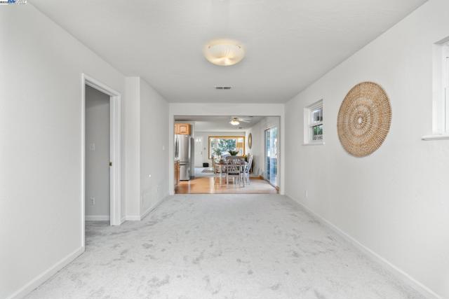4749 Montreal Dr, San Jose CA: https://media.crmls.org/mediaz/1f619935-e1b7-4deb-a516-f2fb11f34b07.jpg