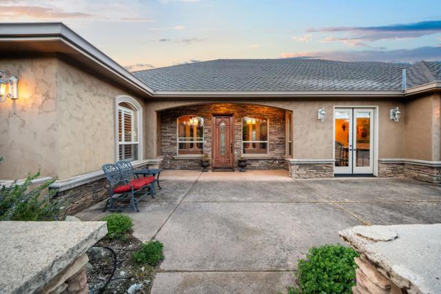 5500 Rio Cascada,  CA: https://media.crmls.org/mediaz/1f635688-fc9d-49d0-9956-1a5b9e00c559.jpg