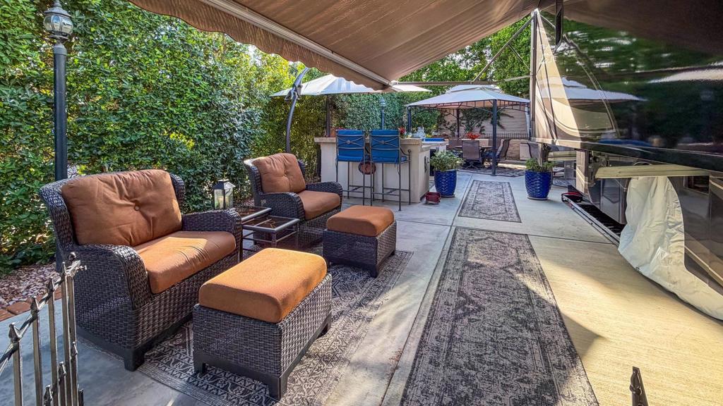 MLS #219139135DA image #2