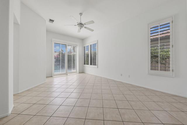 245 Strada Nova, Palm Desert, CA 92260
