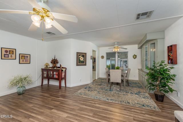 Detail Gallery Image 9 of 42 For 17 Tahquitz Ct #216,  Camarillo,  CA 93012 - 2 Beds | 2 Baths