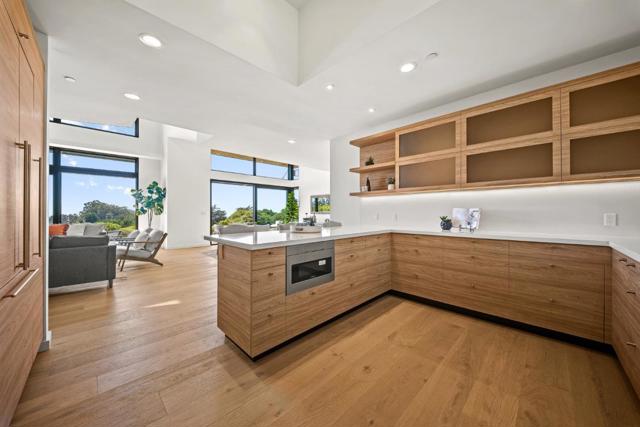 600 Seaview Terrace, La Selva Beach CA: https://media.crmls.org/mediaz/1f65caec-23d3-4e70-bd85-f23838c65cfa.jpg