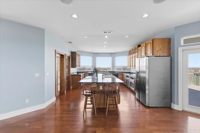 Detail Gallery Image 14 of 75 For 3035 Millar Ranch Rd, Spring Valley,  CA 91978 - 4 Beds | 3/1 Baths