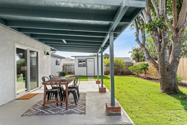 Detail Gallery Image 19 of 26 For 4947 Luna Dr, Oceanside,  CA 92057 - 3 Beds | 2 Baths